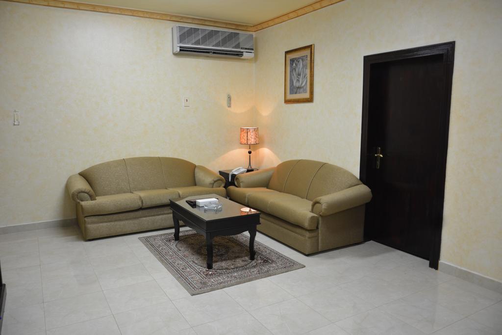 אפרטהוטל Massara House אל חובר מראה חיצוני תמונה